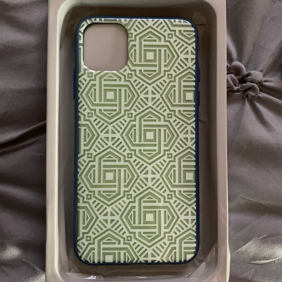 NWOT iPhone XS Max/ 11 Pro Max Case - Picture 1 of 5